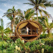 Una paradisíaca y sostenible casa cilíndrica de bambú